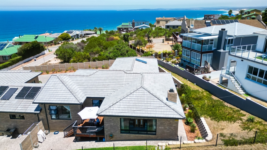 3 Bedroom Property for Sale in Dana Bay Western Cape